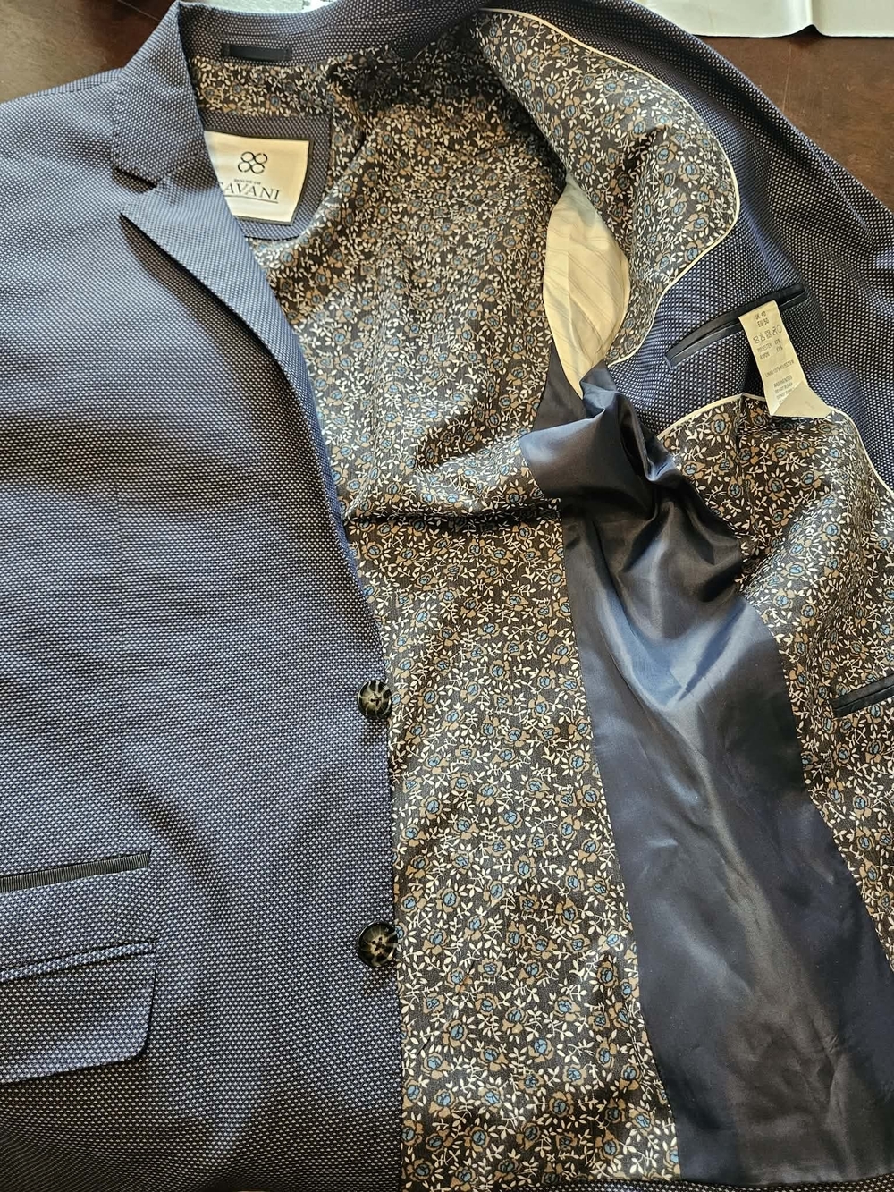 Men's Blue Textured Two-Button Blazer - Picture 12 of 15